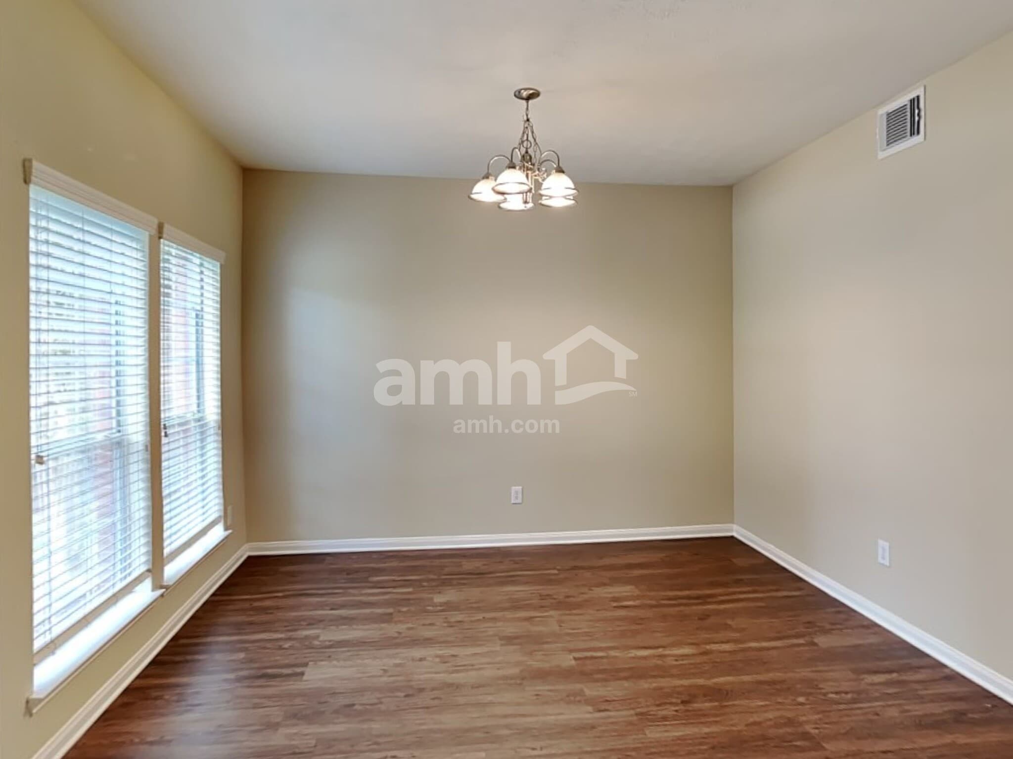 Building Photo - 4919 Chase Wick Dr