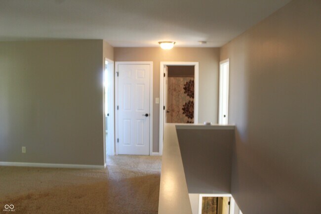 Building Photo - 2244 McGregor Ct