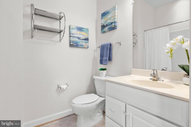 Building Photo - 830 Belmont Bay Dr