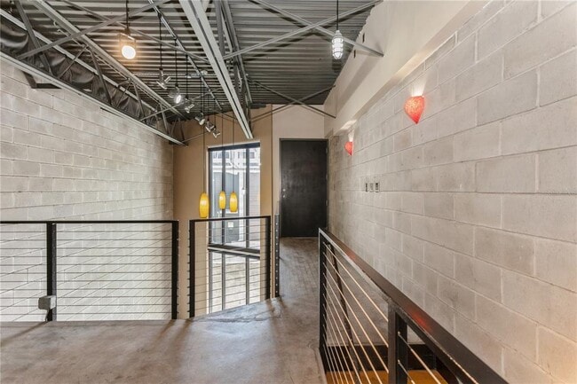 Building Photo - 217 N 12th St