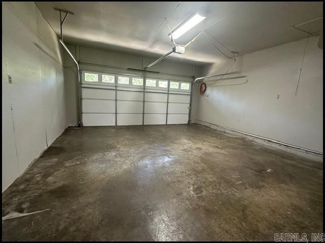 Building Photo - 604 Springwood Dr