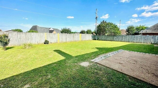 Building Photo - 4534 JONESY Dr