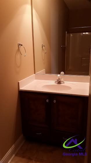 Building Photo - 206 Merlot Dr