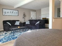 Building Photo - 12741/12727 Woodcrest Drive