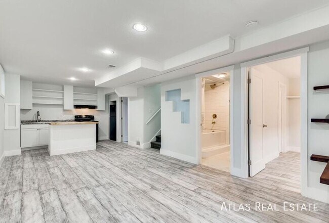 Building Photo - 7486 Turner Dr
