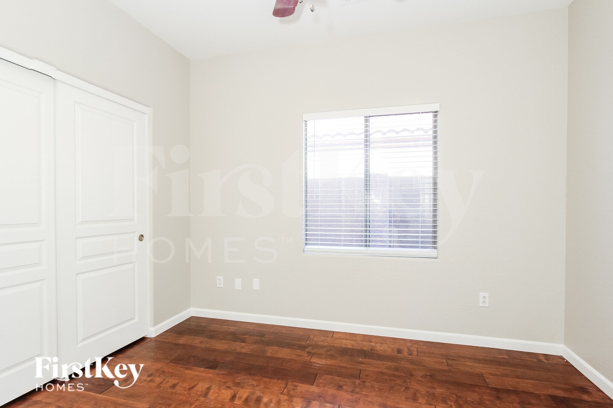 Building Photo - 14949 N 151st Dr