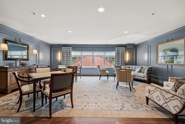 Building Photo - 12251 Roundwood Rd