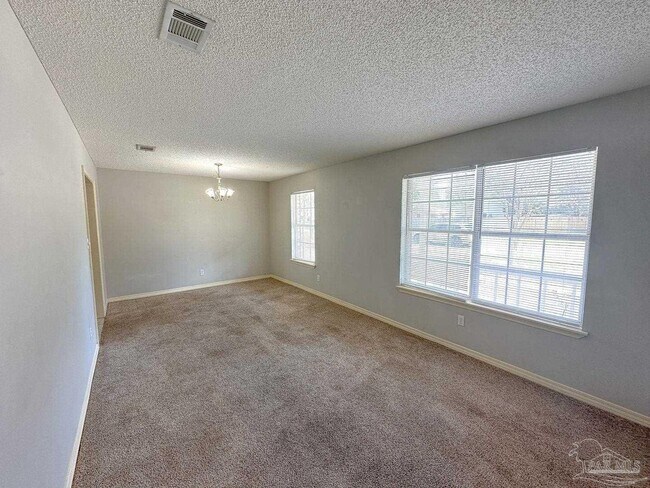 Building Photo - 5105 Westport Dr