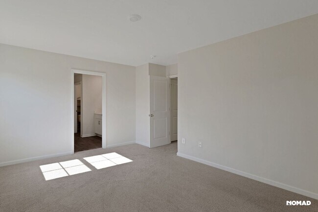 Building Photo - Charming 4BR House in Greensboro