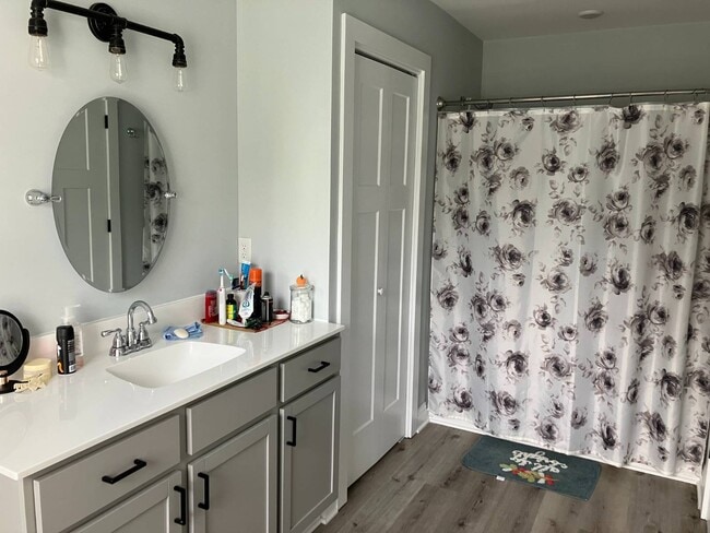 Building Photo - 1155 Barrett St