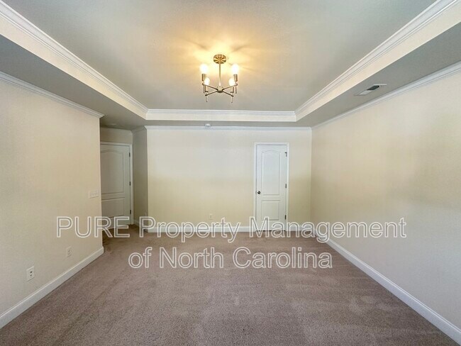 Building Photo - 5302 Tilley Manor Dr