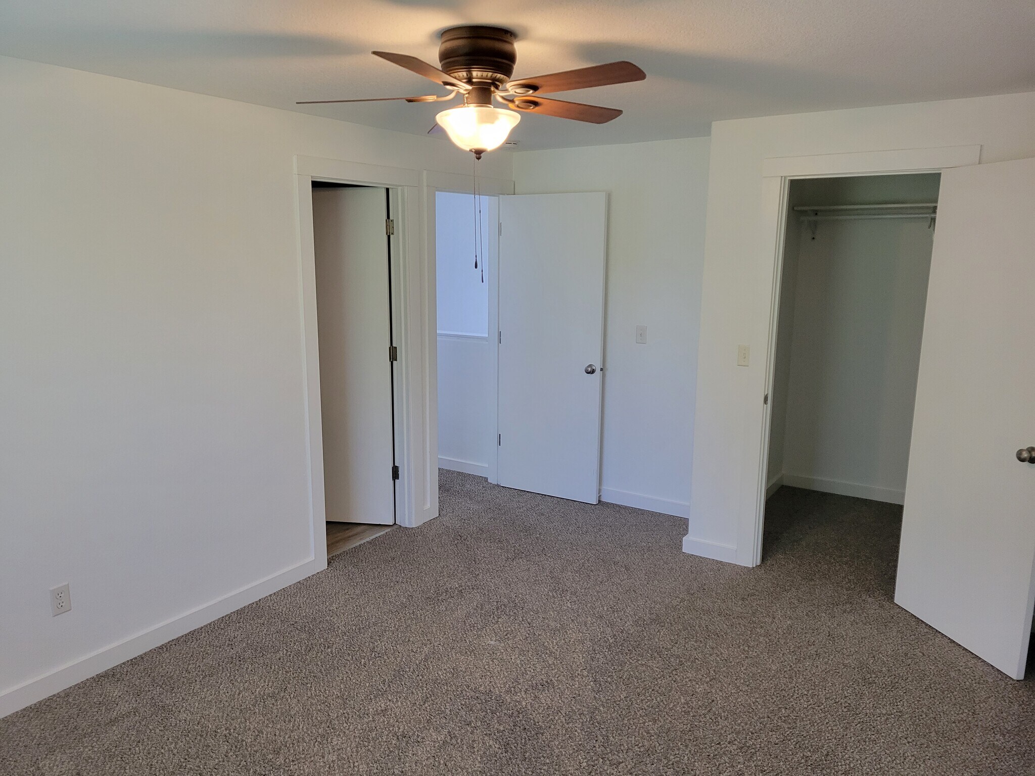 Master Bedroom - 15503 NE 83RD ST