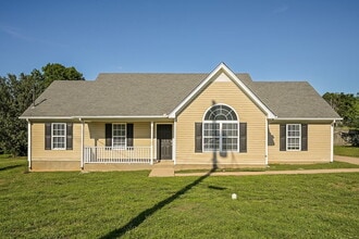 Building Photo - 1912 Guildford Dr