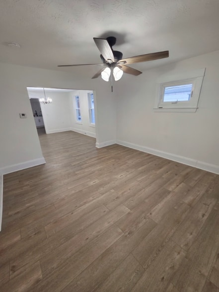 Building Photo - 4210 Robert Ave