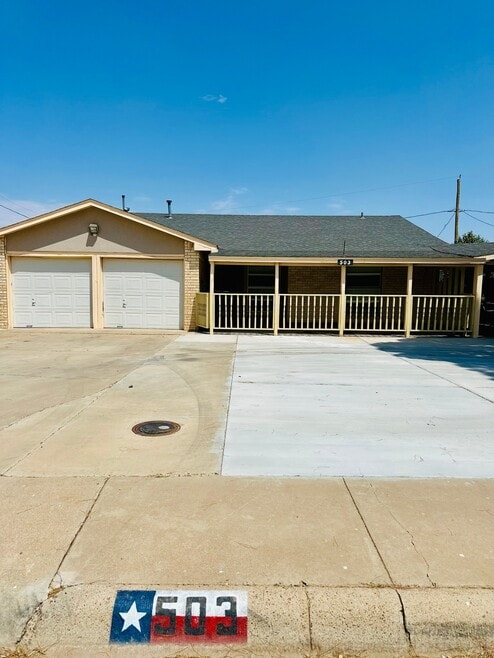 Building Photo - 503 Parkwood Dr