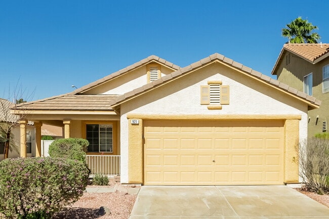 Building Photo - 921 Adobe Flat Dr