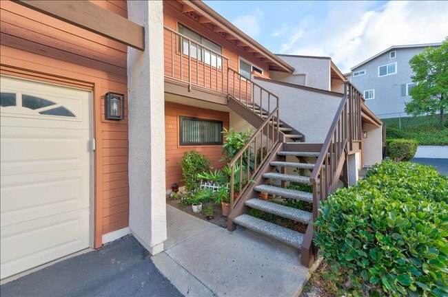 Building Photo - 7765 Saranac Pl