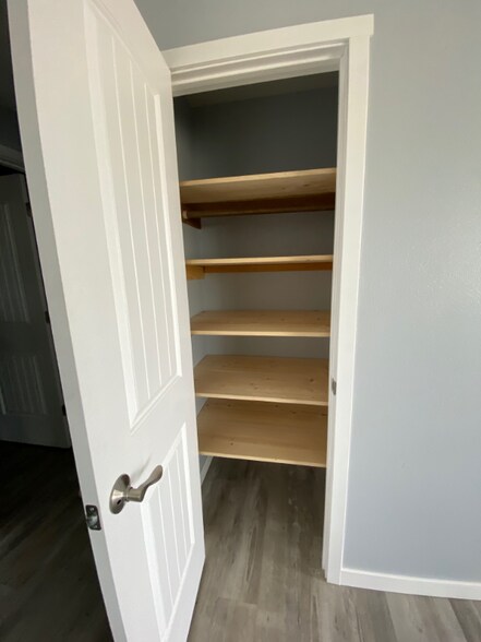 Building Photo - 420 Murray Ave