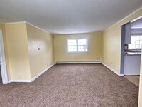 Building Photo - 20 Spring St