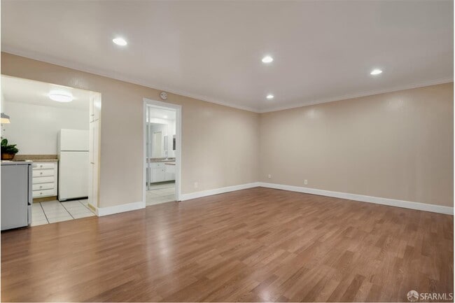 Building Photo - 1735 Woodland Ave