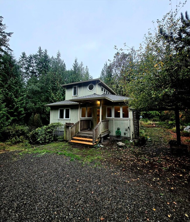Building Photo - 2 Bedroom, 2 Bathroom Home For Rent in the...