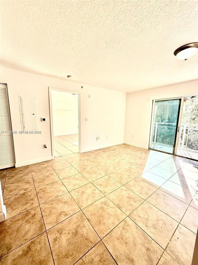 Building Photo - 630 85th St