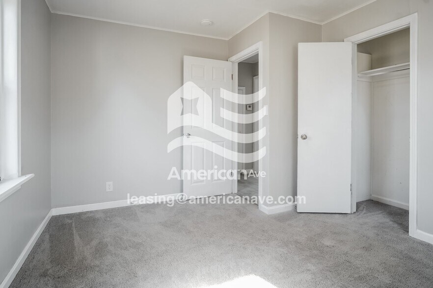 Building Photo - 4540 S 31st W Ave