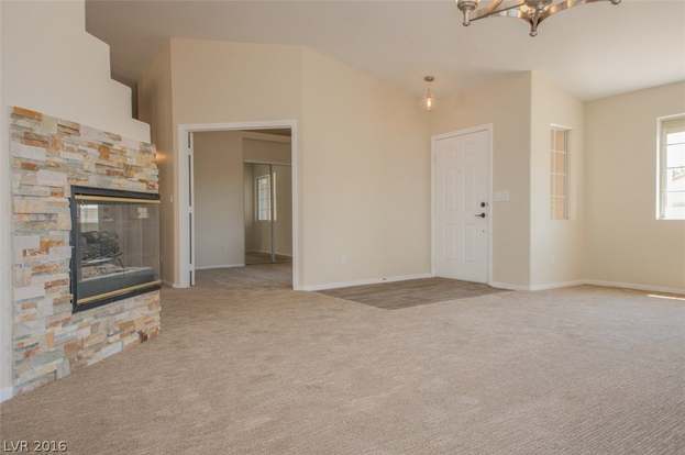 Building Photo - 6324 Hill Haven Ave