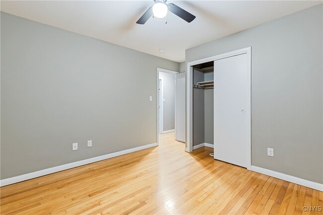 Building Photo - 4 1st St