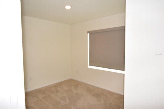 Building Photo - 5215 Mahogany Dr
