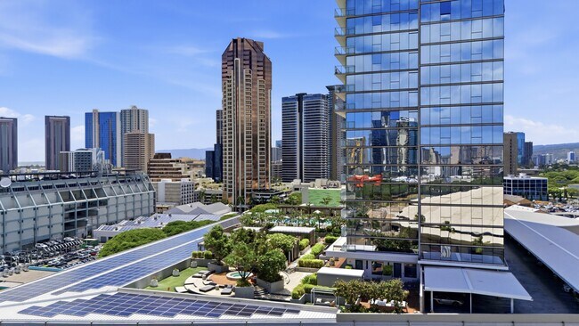 Building Photo - 888 Kapiolani Blvd