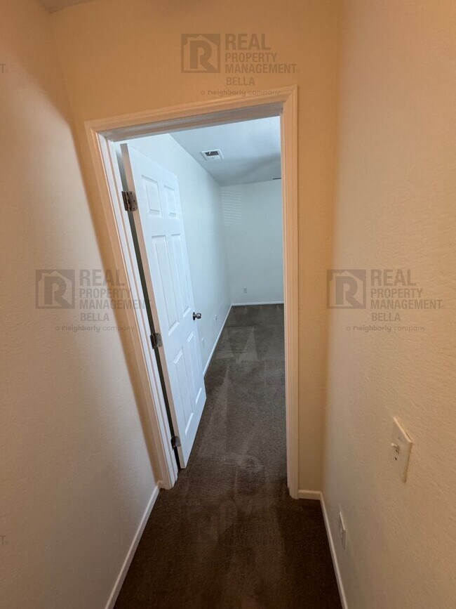 Building Photo - Spacious Moreno Valley Ranch Home with 3-Car Garage & Resort-Style Amenities