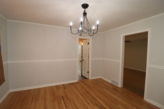 Building Photo - Gorgeous Home for Rent