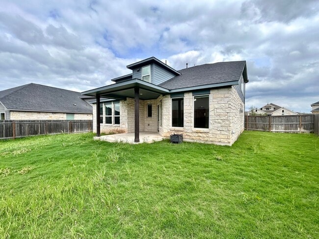 Building Photo - 208 Azalea Spgs Rd