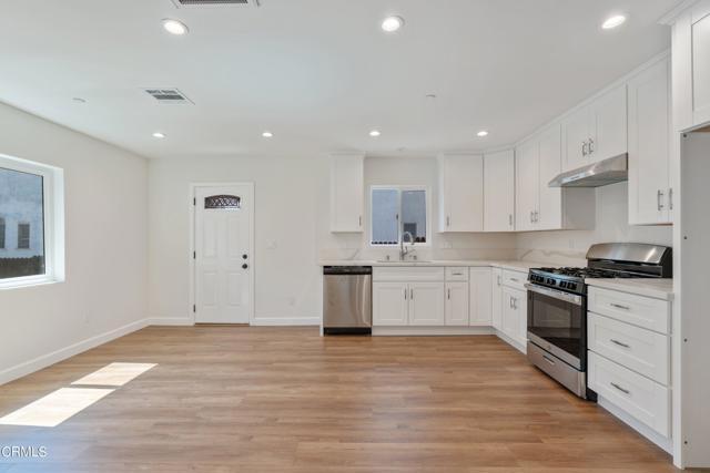 Building Photo - 5423 Ash St