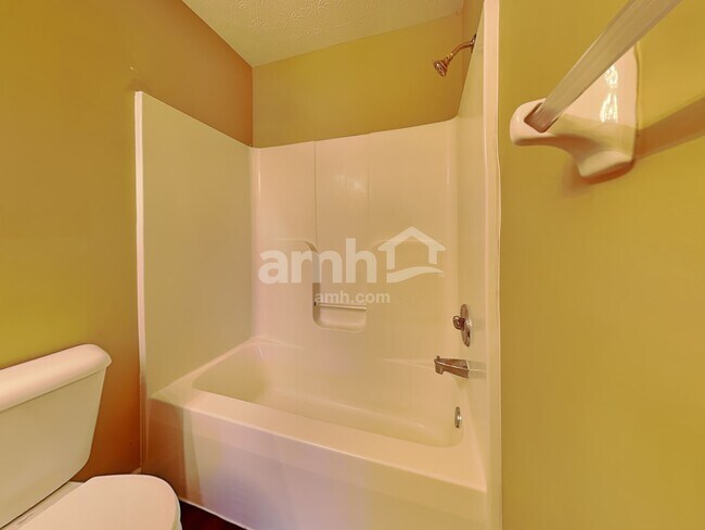 Building Photo - 7730 Hillsdowne Cir