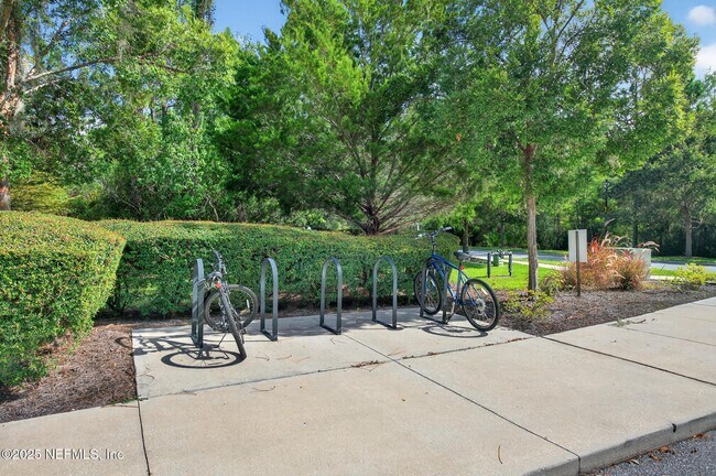 Building Photo - 7159 Pine River Ct