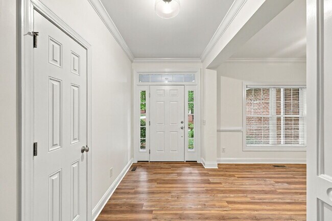 Building Photo - 51 McMichael Dr
