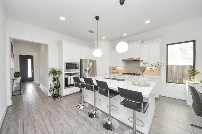 Building Photo - 4111 Crossfind Ct