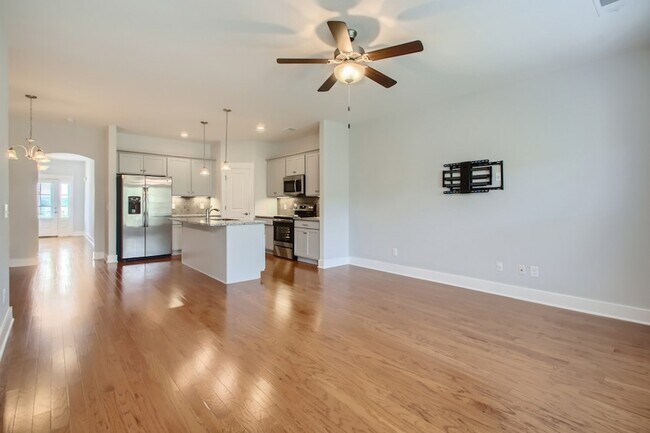 Building Photo - 3007 Blueberry Ln