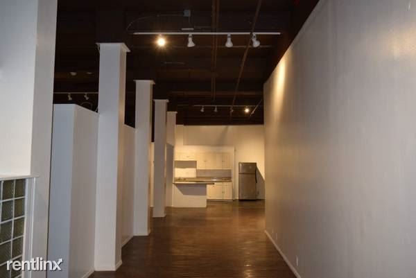 Building Photo - 1730 N 5th St