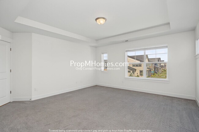 Building Photo - 3614 SE Nebula Ln