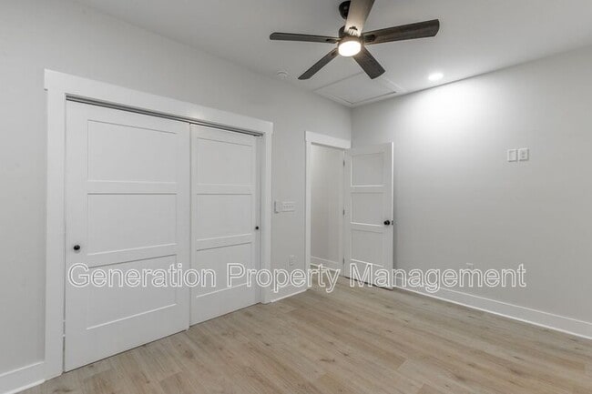 Building Photo - 1124 Garfield St