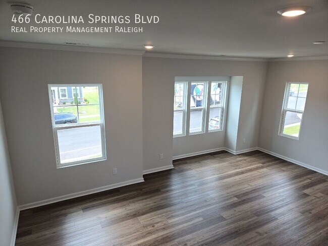 Building Photo - 466 Carolina Spgs Blvd