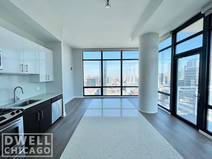 Building Photo - 776 W Quincy St