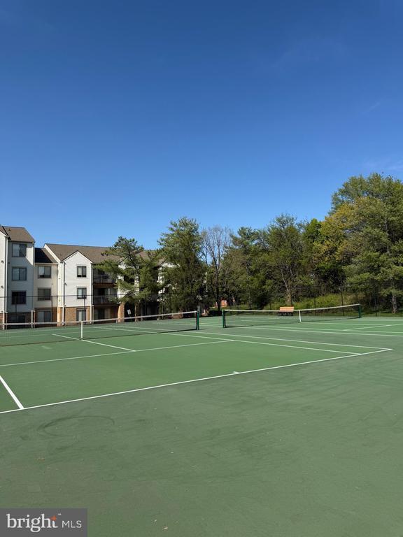 Building Photo - 8395 Buttress Ln