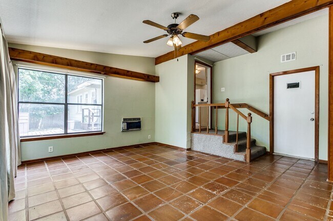 Building Photo - 321 Rittiman Rd