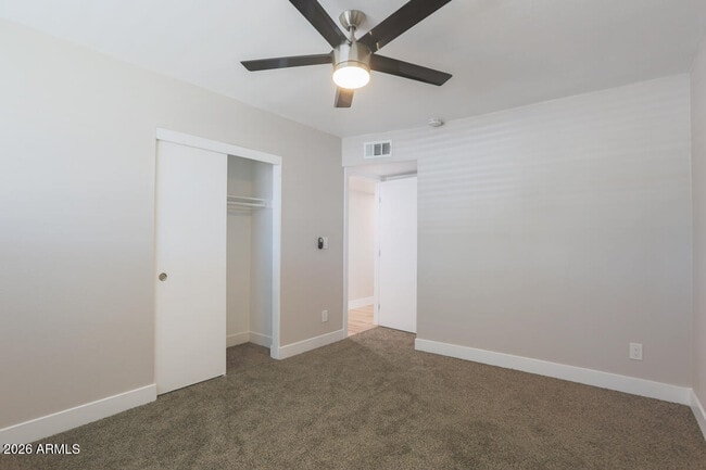 Building Photo - 1817 E Alameda Dr