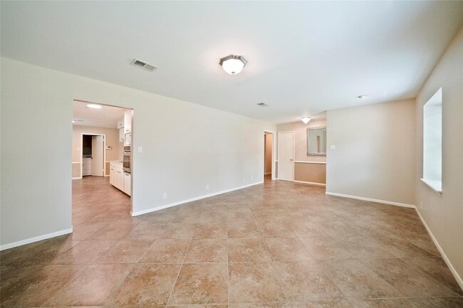 Building Photo - 1319 Spillers Ln