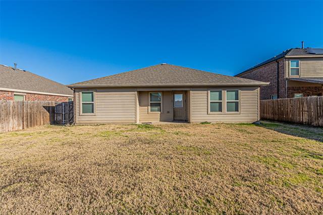 Building Photo - 1202 Pampa Grass Dr